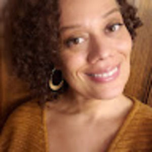 Meet your Posher, Kara